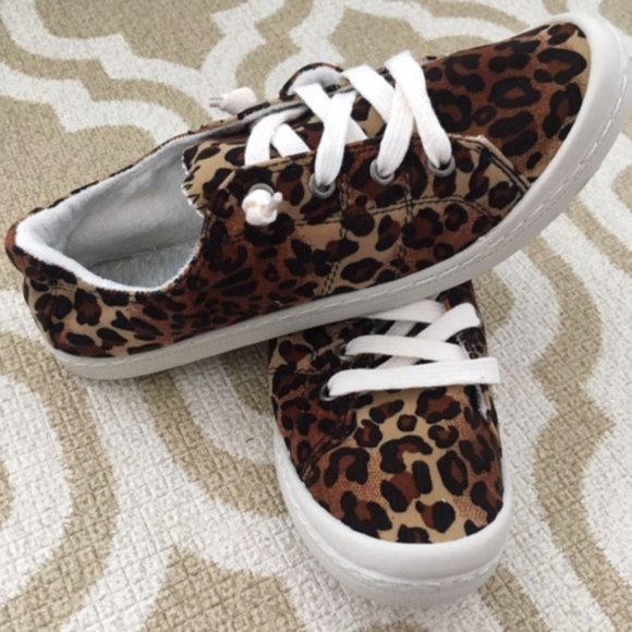 Forever Link Shoes - 🛍 Leopard Sneakers